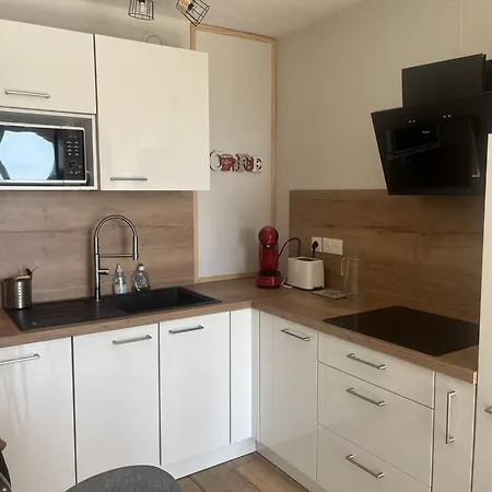 Apartamento Avec Wifi Et Parking Sécurisé - Fr-1-593-103
